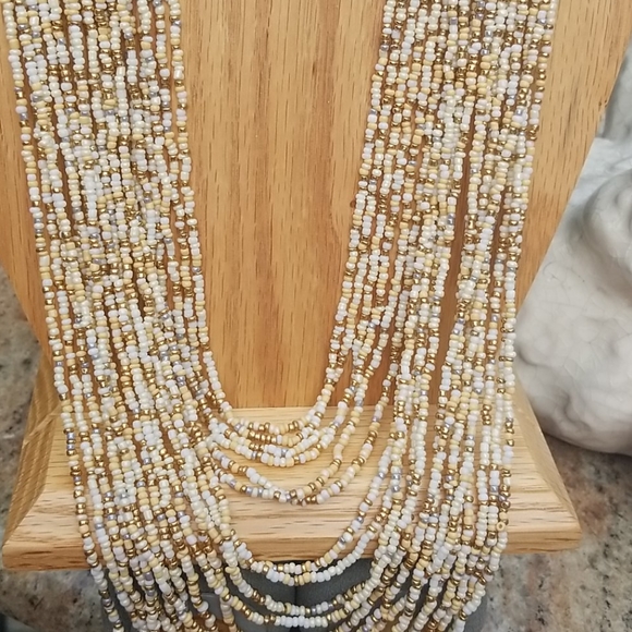 Long multi strand fashion statement - Picture 3 of 3